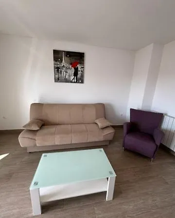 Appartement Elli - Parking, Garden, Bbq